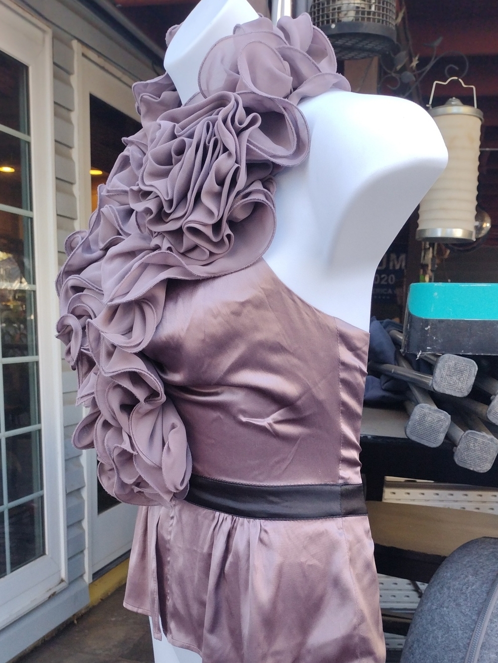 💜 Y2K bebe Dusty Mauve/ Taupe Satin Dramatic Ruffled Fairycore Halter Top - Picture 12 of 15